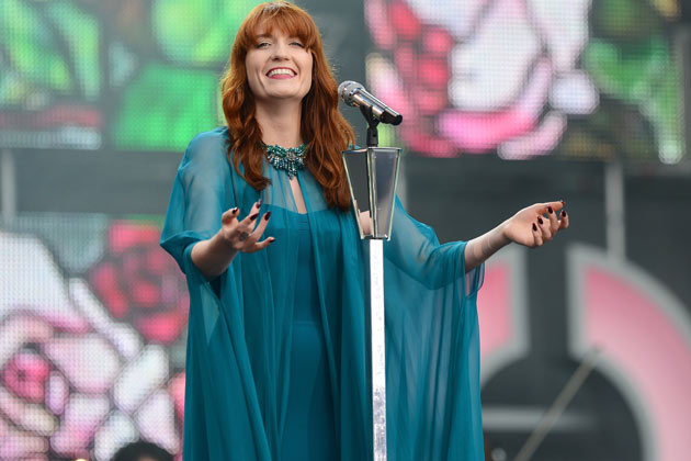 File:FlorenceandtheMachineOSC.jpg